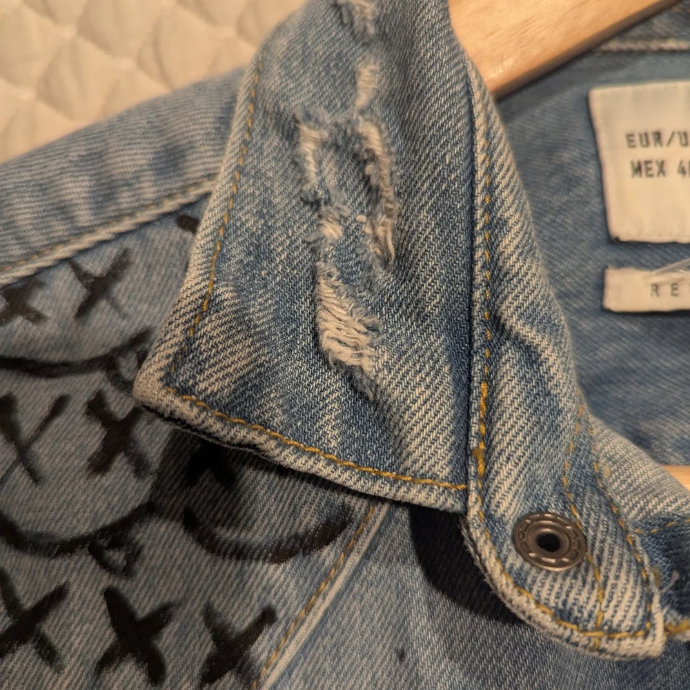 ZARA MAN Painted Denim Jean Jacket Medium Unisex - Picture 4 of 10